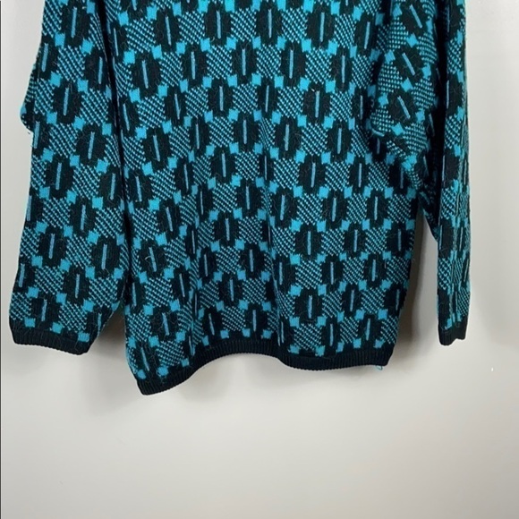 Vintage 80’s Oversized Black And Teal Abstract Print Deep V Neck Sweater Size M - Picture 9 of 11